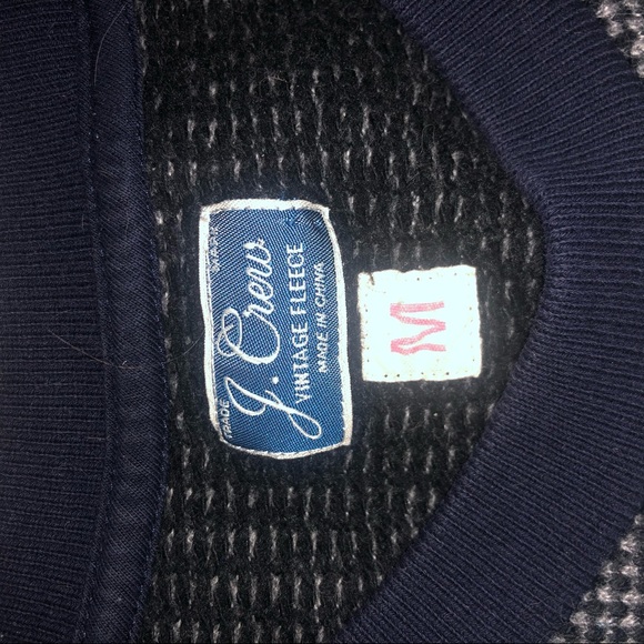 J. Crew Men’s Navy Sweater - Picture 7 of 8